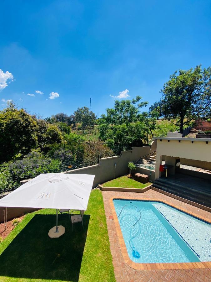 Rnb Guesthouse Roodepoort Exterior foto